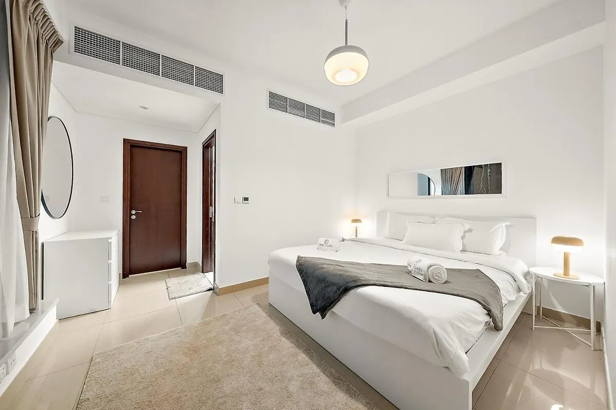 First Class 1Br Burj Khalifa & Fountain View Dubai